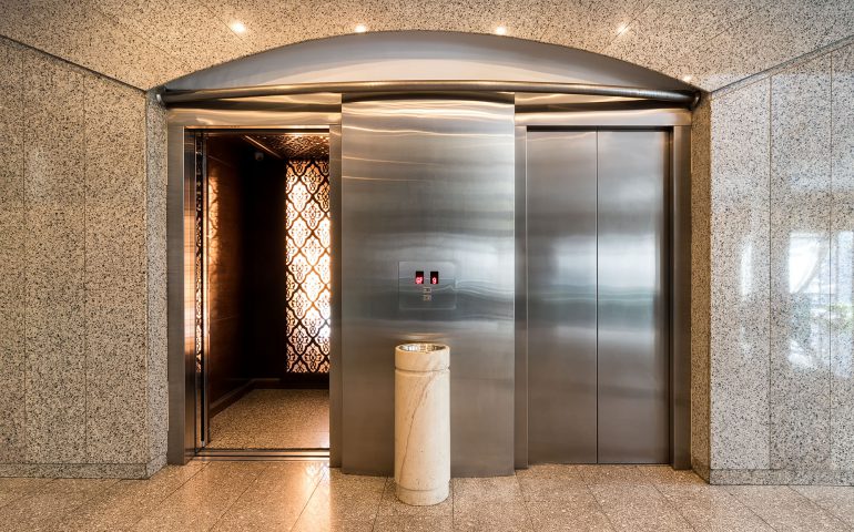 تعمیر و سرویس آسانسور